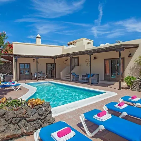 Villa Casa Nova